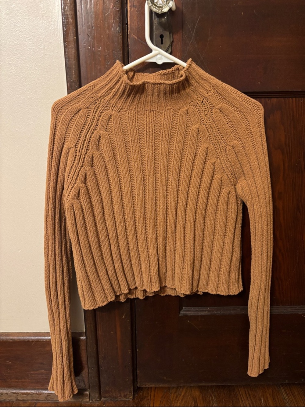 Women's Ribbed Mock Neck Sweater in Camel